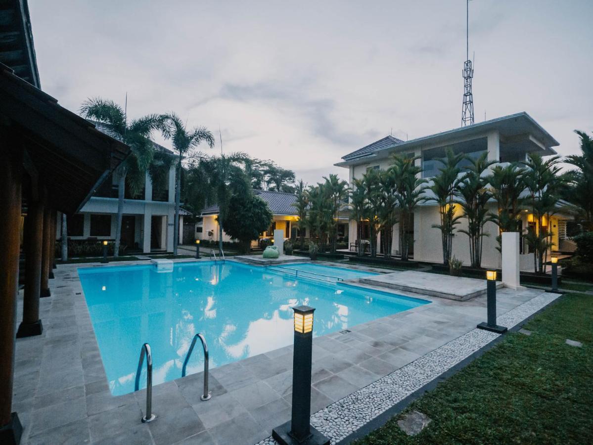 Sunrise Resort Batukaras מראה חיצוני תמונה