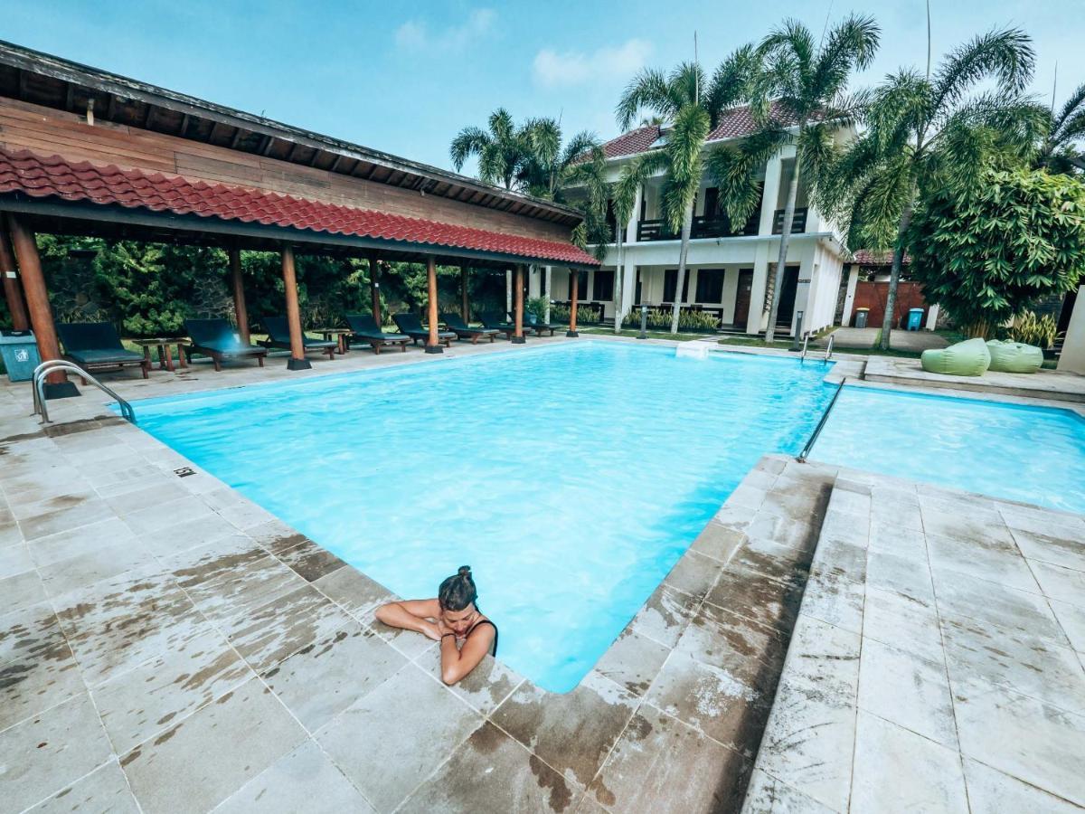 Sunrise Resort Batukaras מראה חיצוני תמונה