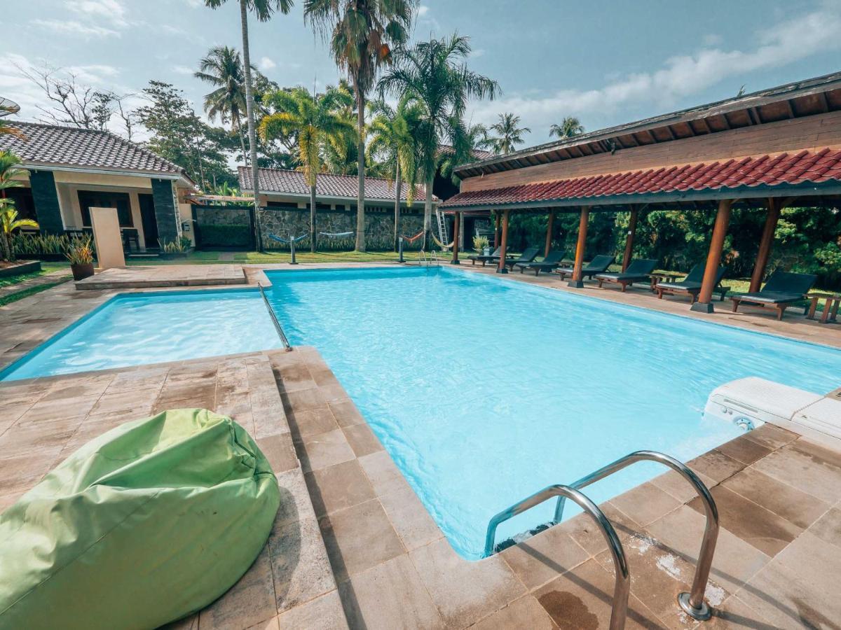Sunrise Resort Batukaras מראה חיצוני תמונה